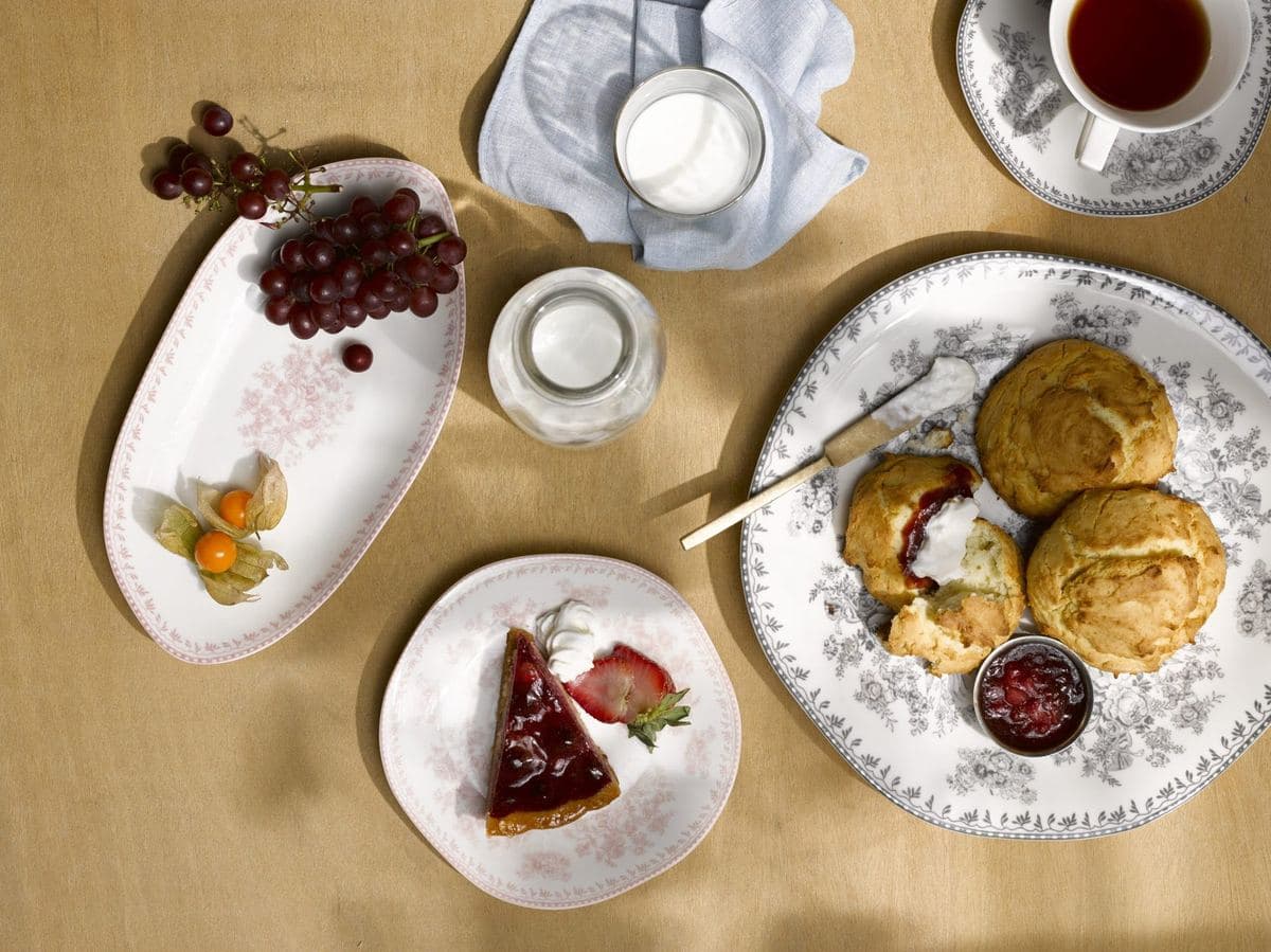 Desserts and pastries served on Luzerne porcelain